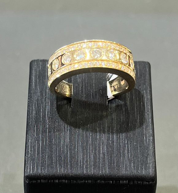 Gold Fashion Diamond Ring