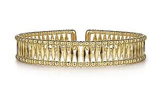 Bujukan Beaded Cuff