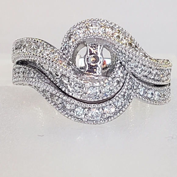 14K White Gold Swirl Diamond Wedding Set