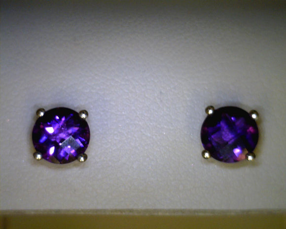 Amethyst Studs