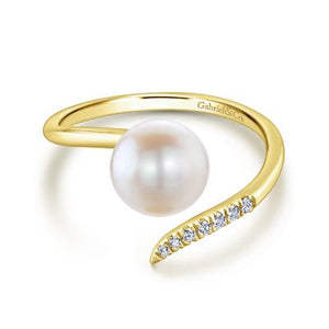 Diamond and Pearl Ring