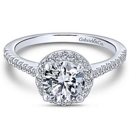 Carly Halo Diamond Ring